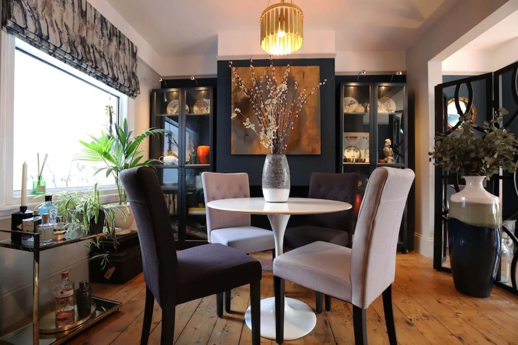 Stylish Townhouse 15 Mins To Laines & Seafront Villa Brighton Exterior foto